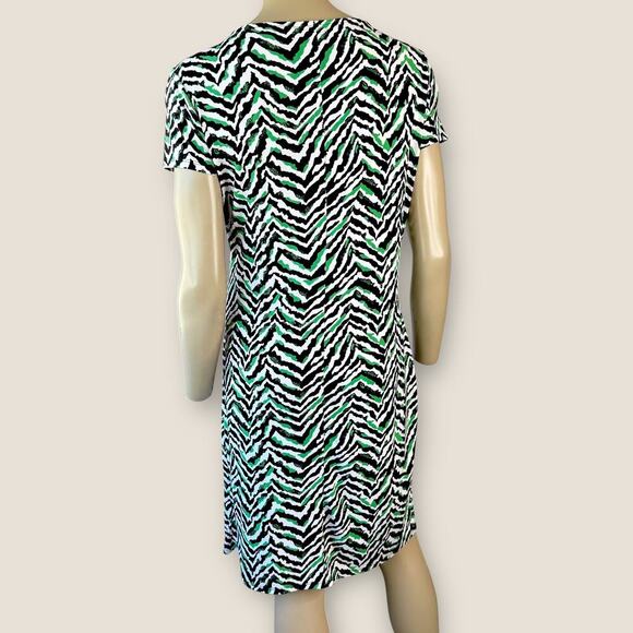 Dana Buchman Short Sleeve Ruched Faux Wrap Dress Stretchy Size L Zebra Stripes - Picture 2 of 13